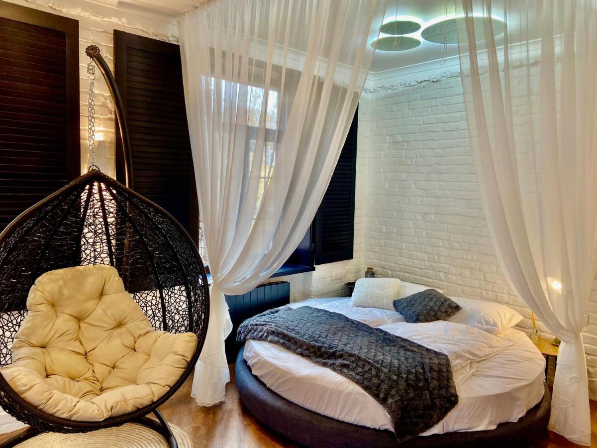 Romantic Apartment On Andriivskyi 基輔 外观 照片